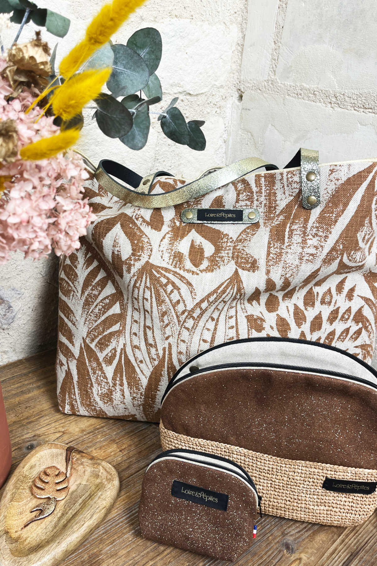 SAC BANDOULIERE TROUSSE RAPHIA – Coffee
