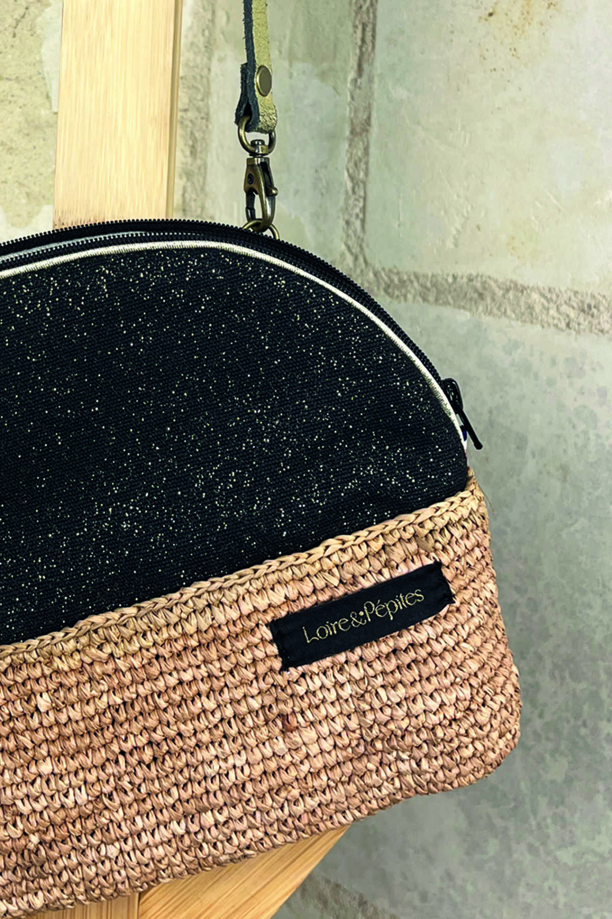SAC BANDOULIERE TROUSSE RAPHIA – Noir