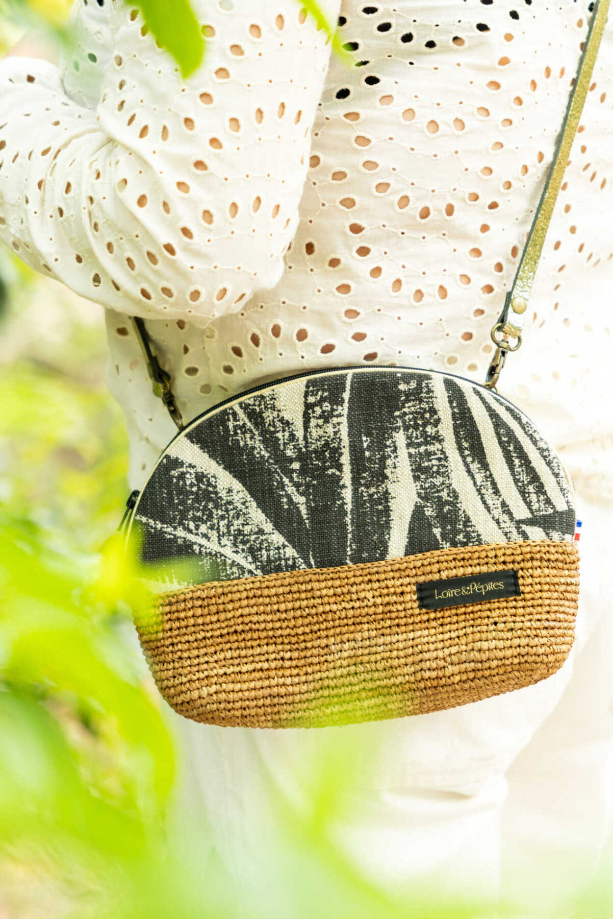 SAC BANDOULIERE TROUSSE RAPHIA – Lin Feuillage noir