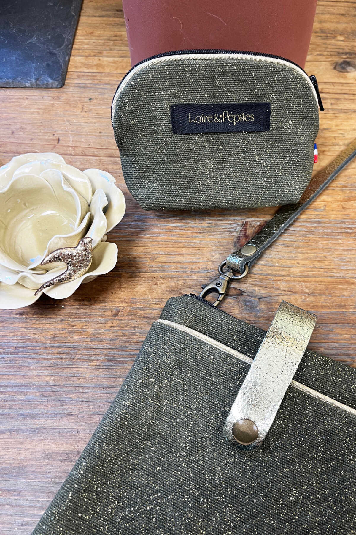 POCHETTE TELEPHONE BANDOULIERE – Pailletée – Mousse