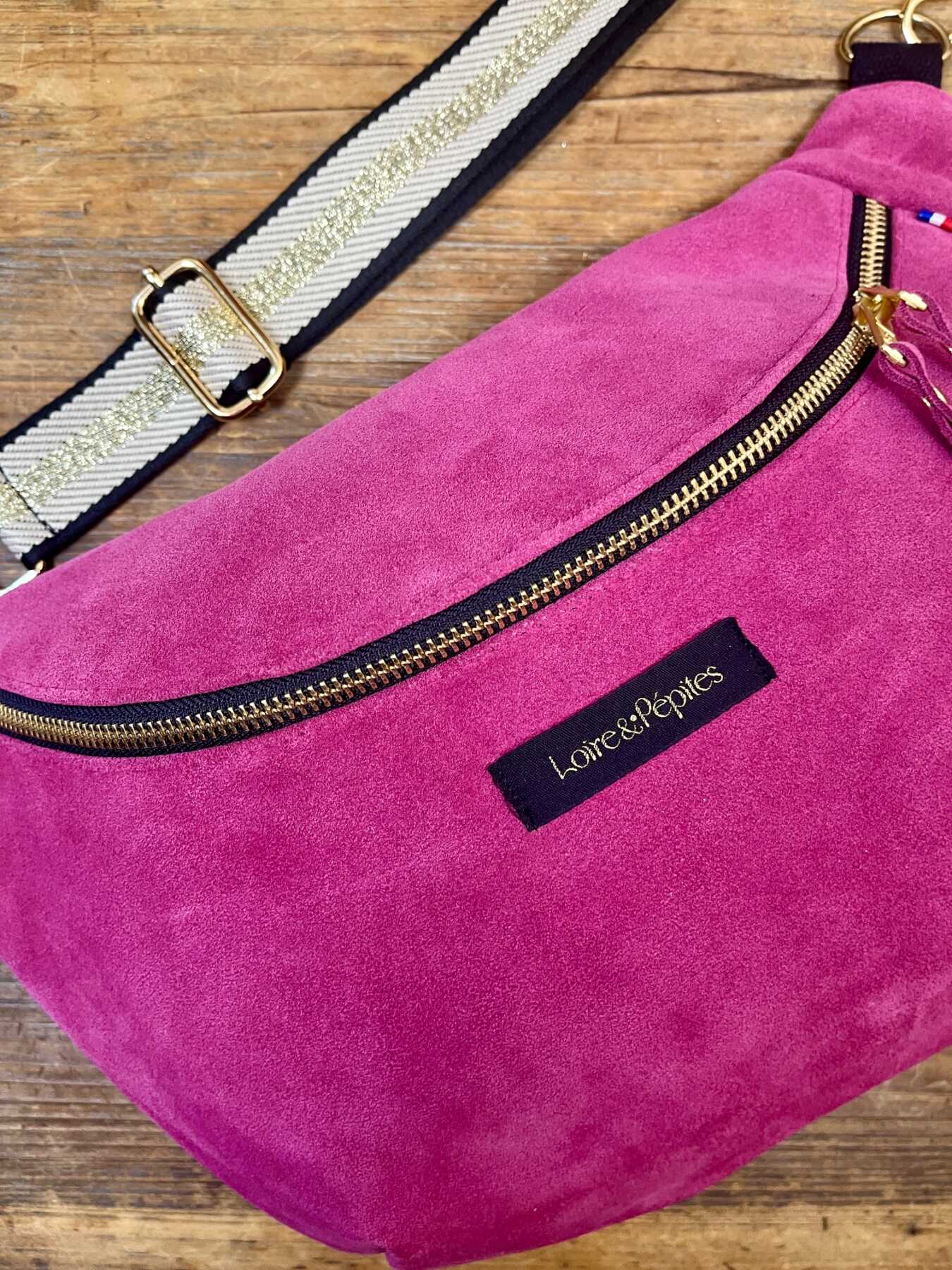 BANANE – Cuir – Pivoine