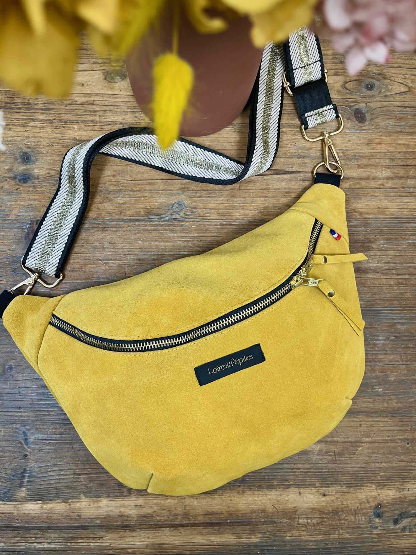 BANANE – Cuir – Soleil