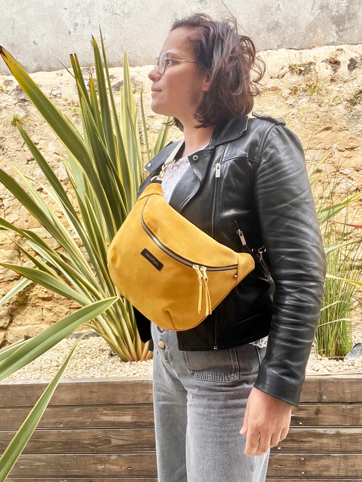 BANANE – Cuir – Soleil