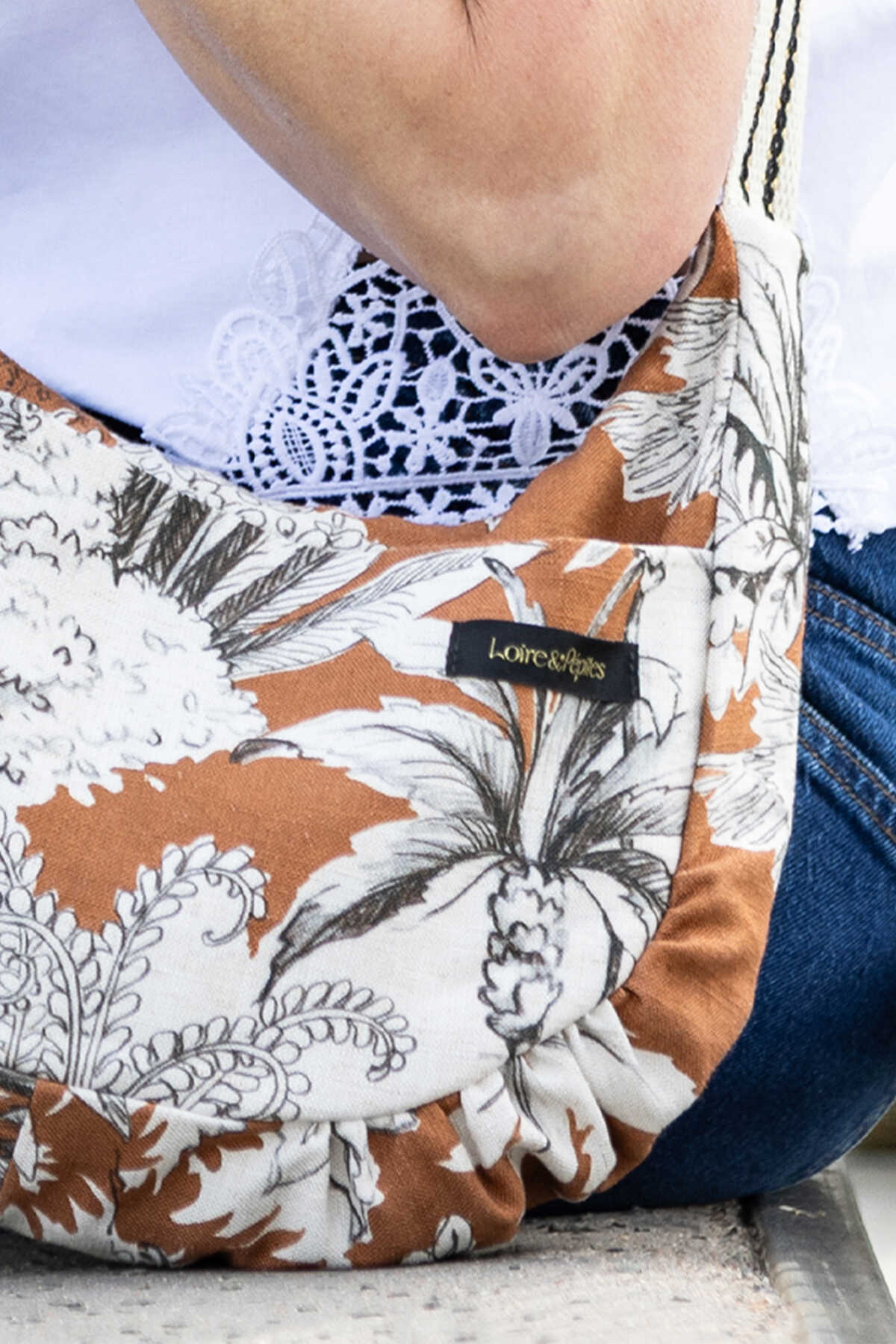 SAC BANDOULIERE –  froncé – Safari rouille