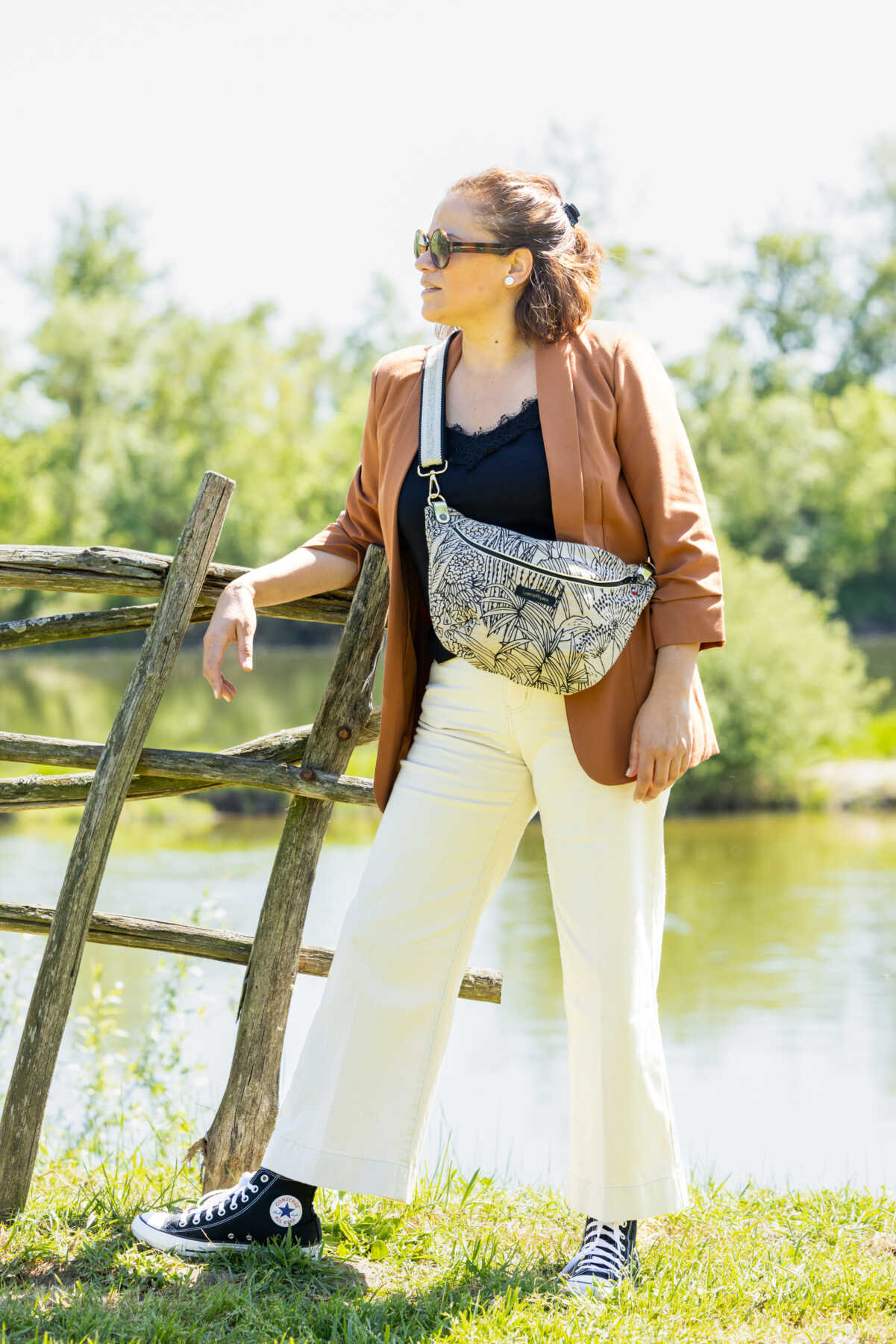 Sac Banane Motif Feuillage noir